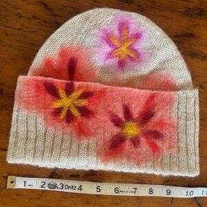 Anthropologie Troubador Beanie